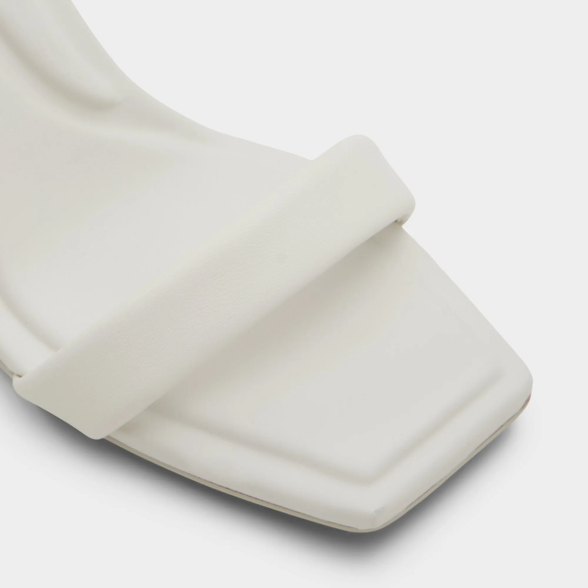 Block Heels^ALDO Aurorai White/bone