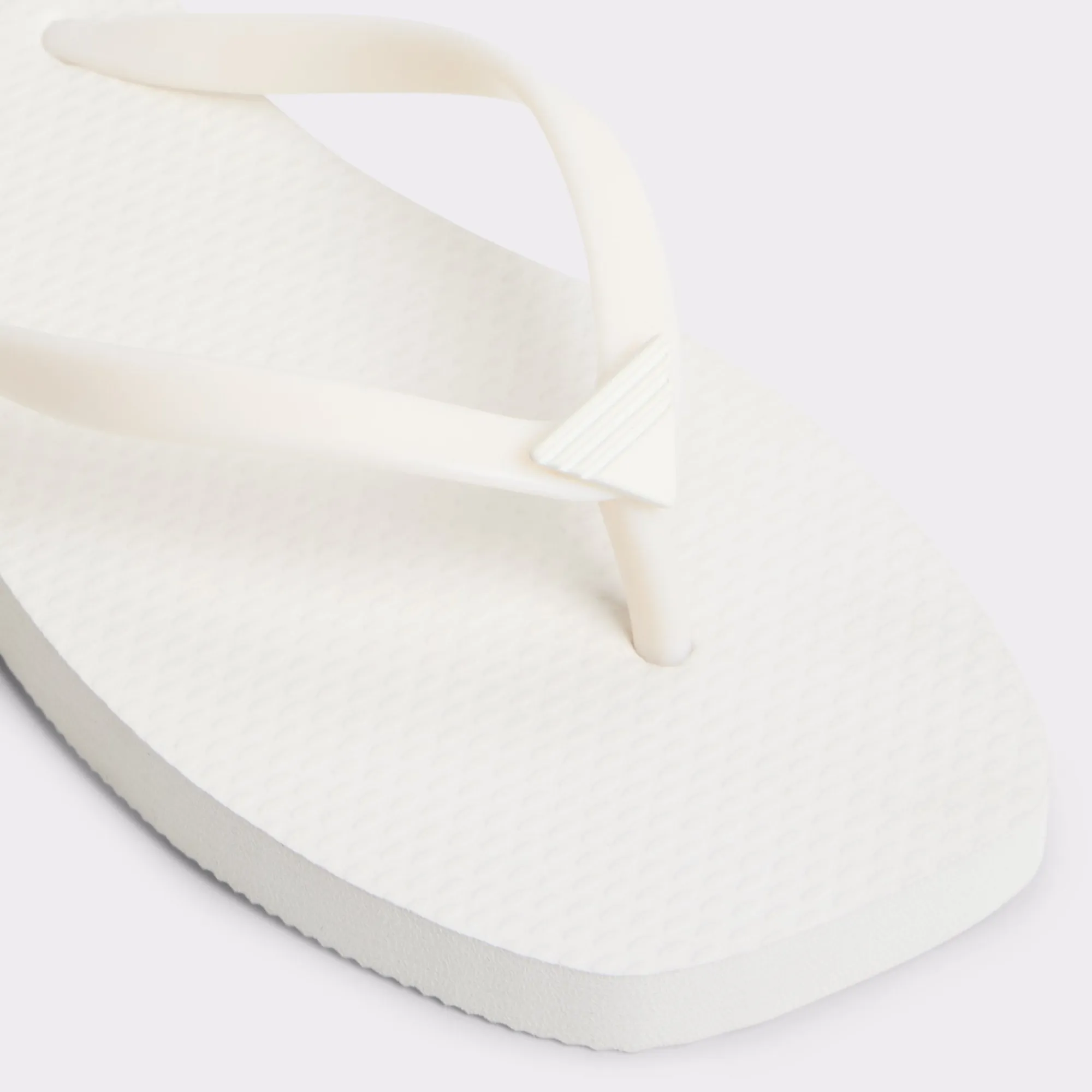 Thong Sandals|Flat Sandals^ALDO Beachready White