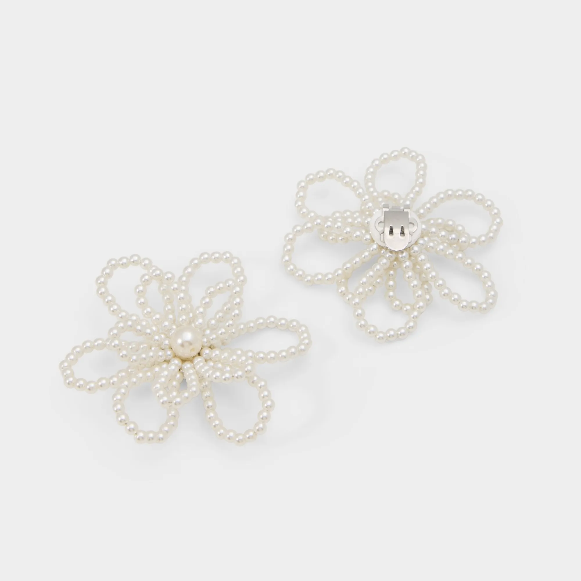 Accessories^ALDO Flowerclip