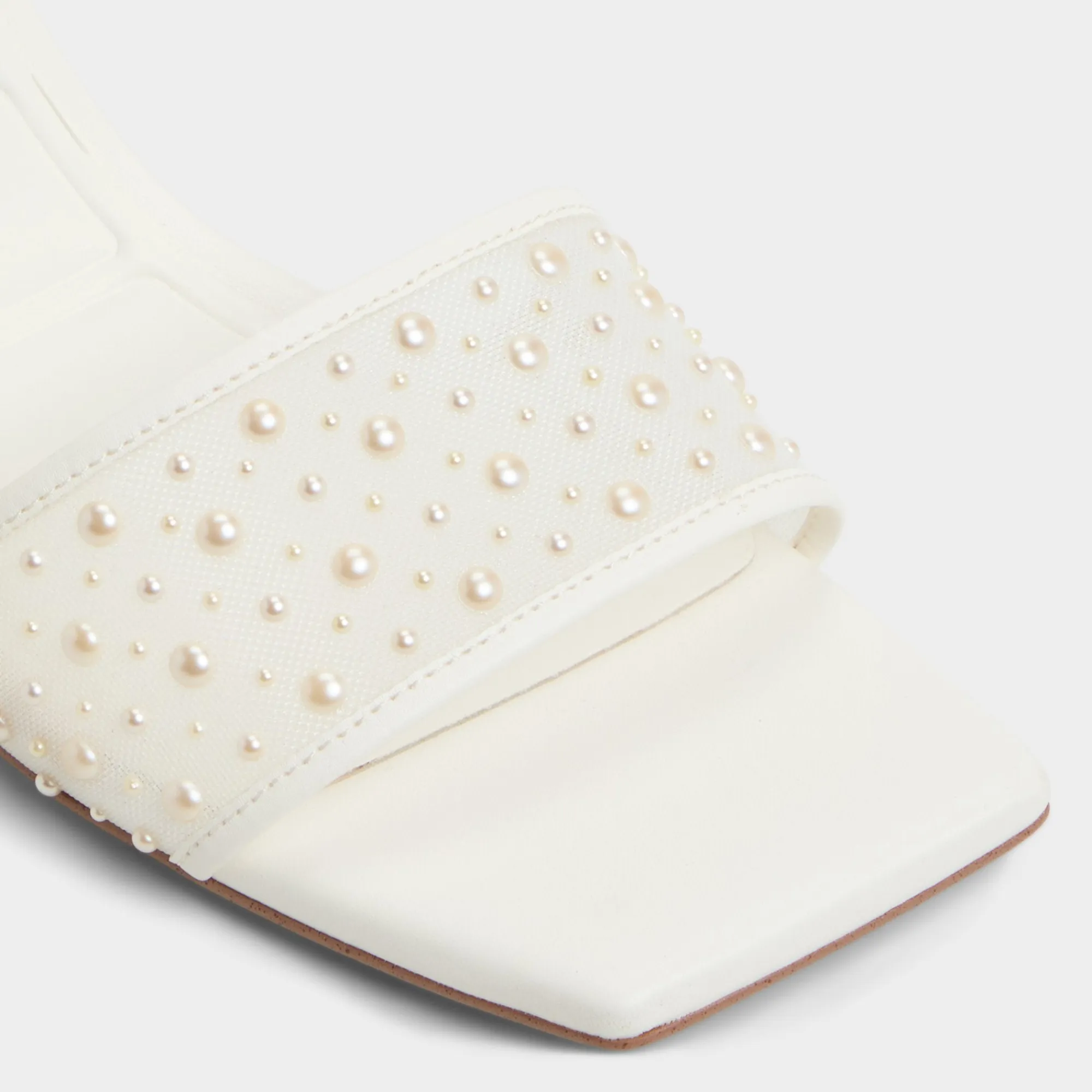 Mules^ALDO Pearlia White