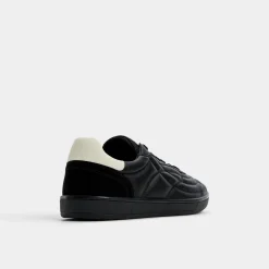 Sneakers^ALDO Thepitch